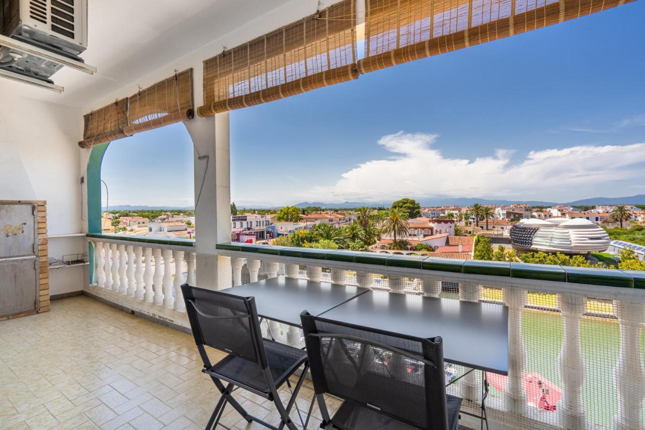 Welcs Apartamento 012 Emp En El Centro De Empuriabrava Ngoại thất bức ảnh