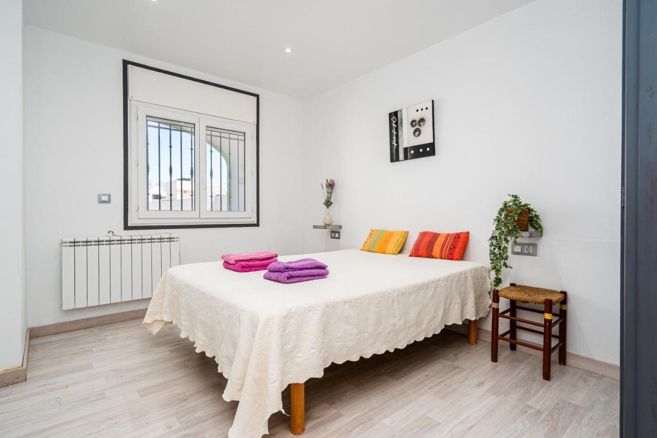 Welcs Apartamento 012 Emp En El Centro De Empuriabrava Ngoại thất bức ảnh